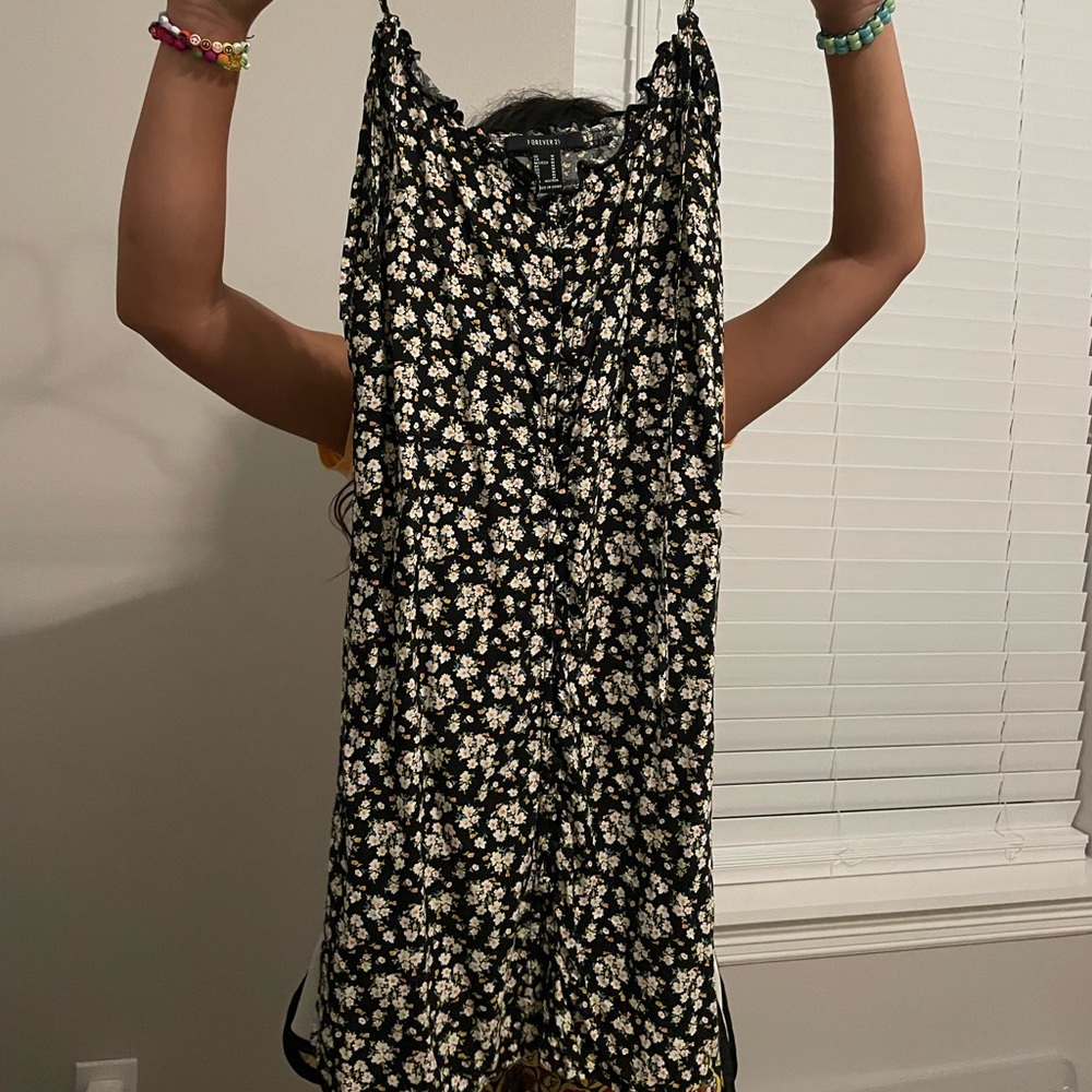 FLORAL FOREVER 21 TINY DRESS
